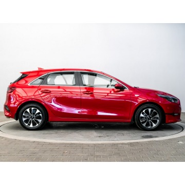 Kia Ceed  Hatchback 2024,  1.5 benzyna - Na sprzedaż za 77 900 zł - Poznań - zdjęcie 5