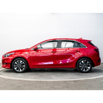 Kia Ceed  Hatchback 2024,  1.5 benzyna - Na sprzedaż za 77 900 zł - Poznań - zdjęcie 6
