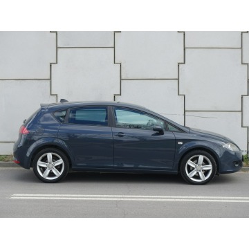 Seat Leon  Hatchback 2009,  1.9 diesel - Na sprzedaż za 13 500 zł - Lublin - zdjęcie 3