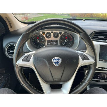 Lancia Delta  Liftback 2013,  1.6 diesel - Na sprzedaż za 20 500 zł - Racławice - zdjęcie 12