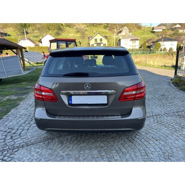 Mercedes - Benz B-klasa  Hatchback 2013,  1.6 benzyna - Na sprzedaż za 35 500 zł - Racławice - zdjęcie 3