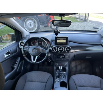 Mercedes - Benz B-klasa  Hatchback 2013,  1.6 benzyna - Na sprzedaż za 35 500 zł - Racławice - zdjęcie 10
