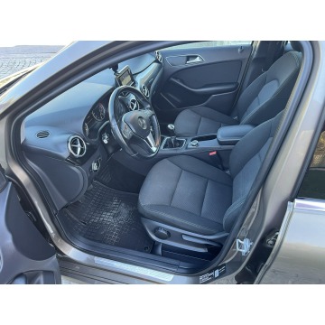 Mercedes - Benz B-klasa  Hatchback 2013,  1.6 benzyna - Na sprzedaż za 35 500 zł - Racławice - zdjęcie 12