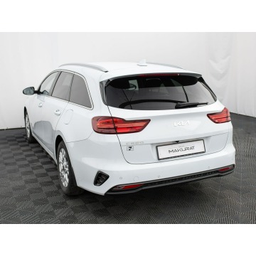 Kia Ceed  Kombi 2022,  1.0 benzyna - Na sprzedaż za 59 700 zł - Gdynia - zdjęcie 4