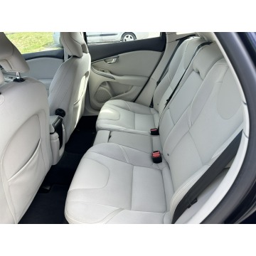 Volvo V40  Hatchback 2015,  2.0 diesel - Na sprzedaż za 32 400 zł - Wejherowo - zdjęcie 11