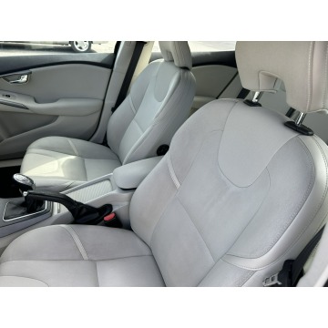 Volvo V40  Hatchback 2015,  2.0 diesel - Na sprzedaż za 32 400 zł - Wejherowo - zdjęcie 10