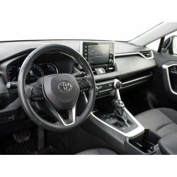 Toyota   SUV 2022,  2.5 hybryda, automat - Na sprzedaż za 107 700 zł - Gdynia - zdjęcie 6