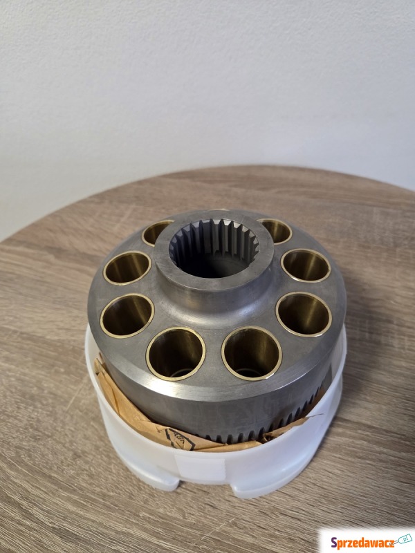 Cylinder Pompy A6VM200 - Części do maszyn rol... - Syców