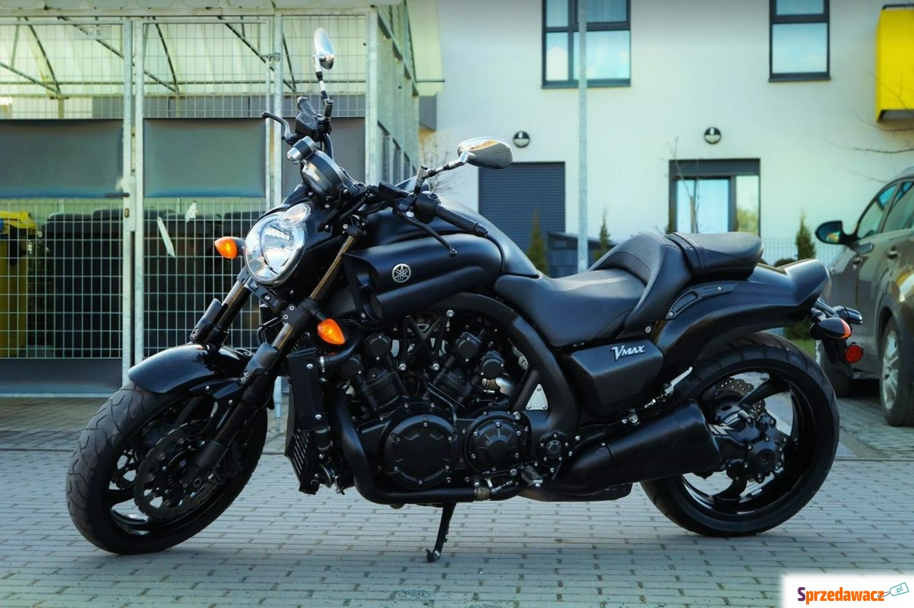 Yamaha V-MAX - 1679cc V4 1700 195KM...
