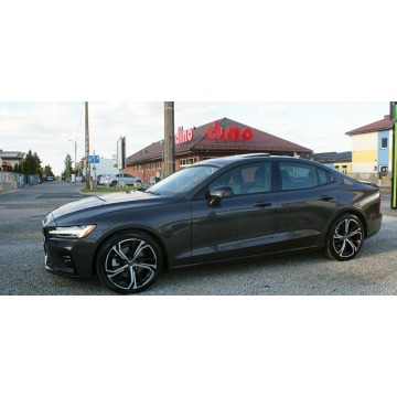 Volvo S60  Sedan/Limuzyna 2023,  2.5 benzyna, automat - Na sprzedaż za 119 700 zł - Ostrów Wielkopolski - zdjęcie 7
