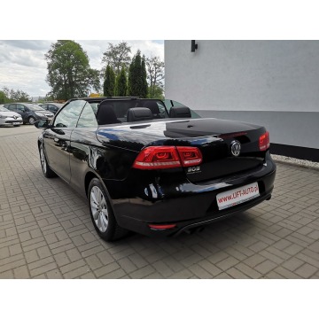 Volkswagen Eos 2012,  1.4 benzyna - Na sprzedaż za 34 900 zł - Strzegom - zdjęcie 8