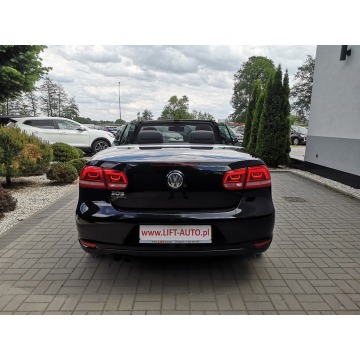 Volkswagen Eos 2012,  1.4 benzyna - Na sprzedaż za 34 900 zł - Strzegom - zdjęcie 7