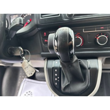 Volkswagen Transporter 2019,  2.0 diesel, automat - Na sprzedaż za 68 000 zł - Myszyniec - zdjęcie 8
