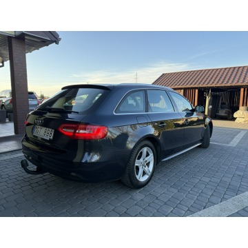 Audi A4 2011,  2.0 diesel - Na sprzedaż za 35 600 zł - Łęgowo - zdjęcie 4