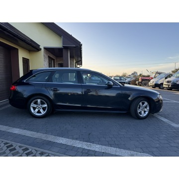 Audi A4 2011,  2.0 diesel - Na sprzedaż za 35 600 zł - Łęgowo - zdjęcie 2