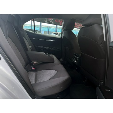 Toyota Camry  Sedan/Limuzyna 2023,  2.5 hybryda, automat - Na sprzedaż za 116 900 zł - Mysłowice - zdjęcie 12