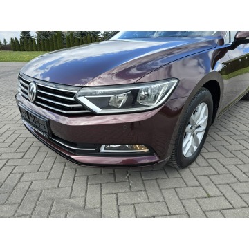 Volkswagen Passat 2016,  1.6 diesel, automat - Na sprzedaż za 39 900 zł - Kutno - zdjęcie 8