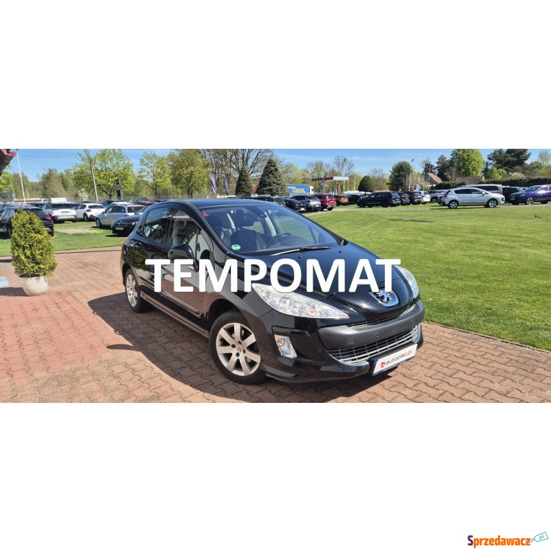 Peugeot 308  Hatchback 2010,  1.6 benzyna - Na sprzedaż za 22 800 zł - Paproć