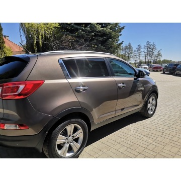 Kia Sportage 2011,  1.7 diesel - Na sprzedaż za 29 900 zł - Strzegom - zdjęcie 5