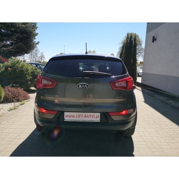 Kia Sportage 2011,  1.7 diesel - Na sprzedaż za 29 900 zł - Strzegom - zdjęcie 8