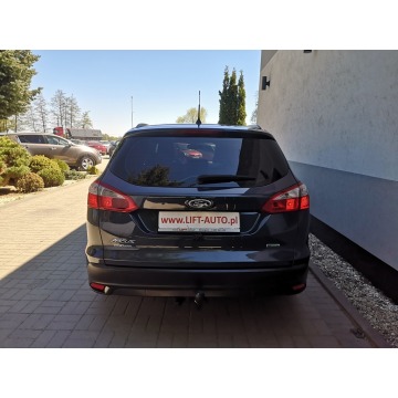 Ford Focus 2013,  1.0 benzyna - Na sprzedaż za 21 900 zł - Strzegom - zdjęcie 7