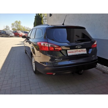 Ford Focus 2013,  1.0 benzyna - Na sprzedaż za 21 900 zł - Strzegom - zdjęcie 8