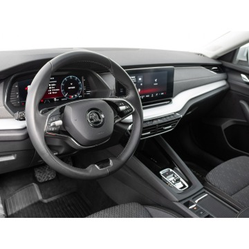 Skoda Octavia  Kombi 2023,  2.0 diesel, automat - Na sprzedaż za 85 800 zł - Gdynia - zdjęcie 6