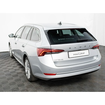 Skoda Octavia  Kombi 2023,  2.0 diesel, automat - Na sprzedaż za 85 800 zł - Gdynia - zdjęcie 4