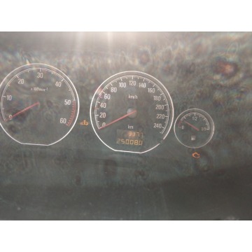 Opel Vectra  Sedan/Limuzyna 2008,  1.9 diesel - Na sprzedaż za 8 000,00 zł - Kraków - zdjęcie 3