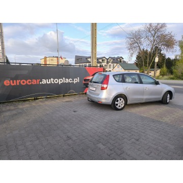 Hyundai i30 2009,  1.4 benzyna - Na sprzedaż za 12 900 zł - Łuków - zdjęcie 4