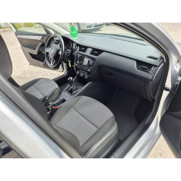 Skoda Octavia  Liftback 2016,  1.6 diesel - Na sprzedaż za 16 900 zł - Kutno - zdjęcie 6