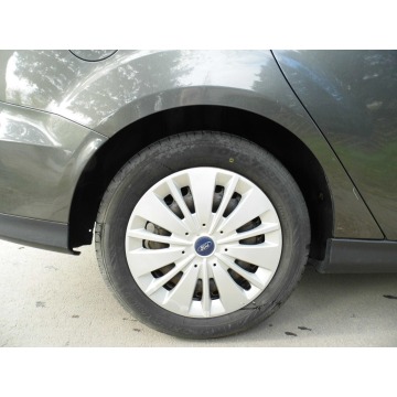 Ford Focus  Sedan/Limuzyna 2018,  1.6 benzyna - Na sprzedaż za 29 900 zł - Łódź - zdjęcie 6
