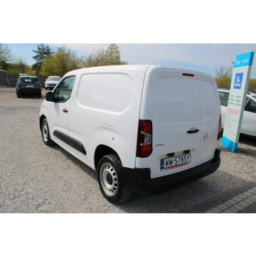 Opel Combo 2021,  1.5 diesel - Na sprzedaż za 41 900 zł - Warszawa - zdjęcie 8