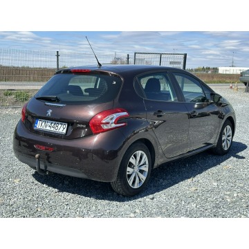 Peugeot 208  Hatchback 2012,  1.2 benzyna - Na sprzedaż za 15 900 zł - Wrocław - zdjęcie 9