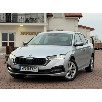 Skoda Octavia  Sedan/Limuzyna 2022,  1.5 hybryda, automat - Na sprzedaż za 68 880 zł - Nowe Iganie - zdjęcie 9