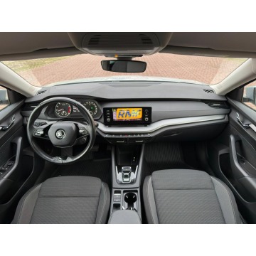 Skoda Octavia  Sedan/Limuzyna 2022,  1.5 hybryda, automat - Na sprzedaż za 68 880 zł - Nowe Iganie - zdjęcie 8