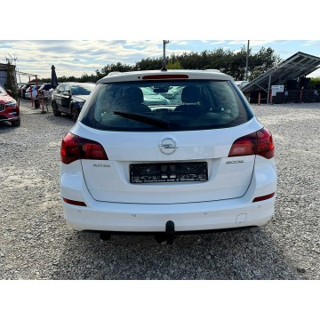 Opel Astra  Kombi 2011,  1.4 benzyna - Na sprzedaż za 14 900 zł - Kutno - zdjęcie 6