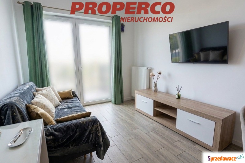 Mieszkanie trzypokojowe Starachowice,   46 m2, 4 piętro - Sprzedam