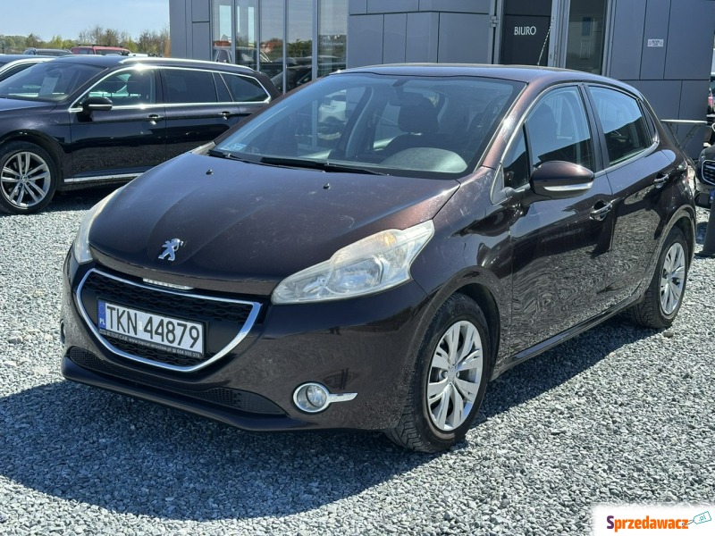 Peugeot 208  Hatchback 2012,  1.2 benzyna - Na sprzedaż za 15 900 zł - Wrocław