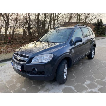 Chevrolet Captiva  SUV 2010,  2.4 benzyna - Na sprzedaż za 23 999 zł - Gostyń - zdjęcie 2