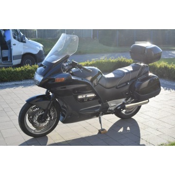Honda ST - ładny stan, dokumenty na km, 3 kfury - Motocykle szosowo -... - Śrem - zdjęcie 4