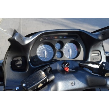 Honda ST - ładny stan, dokumenty na km, 3 kfury - Motocykle szosowo -... - Śrem - zdjęcie 5