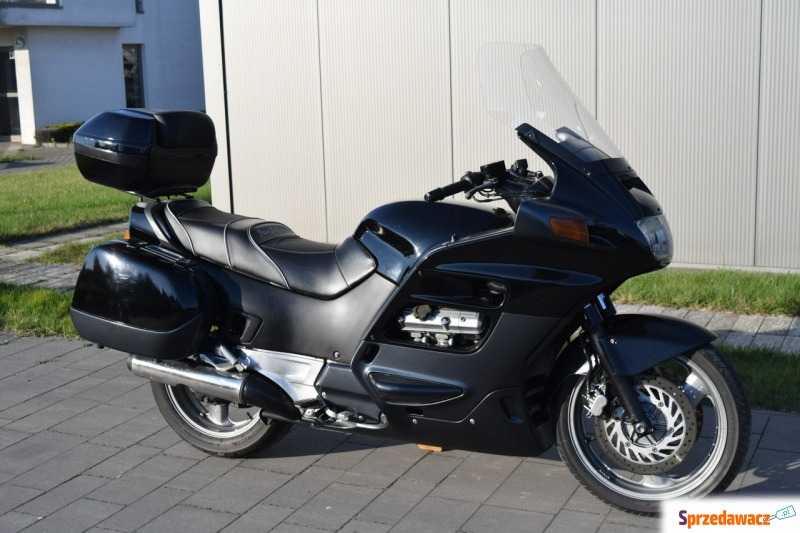 Honda ST - ładny stan, dokumenty na km, 3 kfury - Motocykle szosowo -... - Śrem