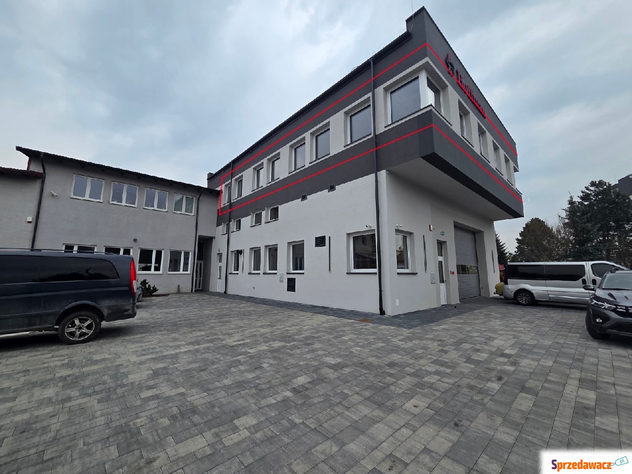 Wynajmę lokal 100m2 Rzeszów ul....