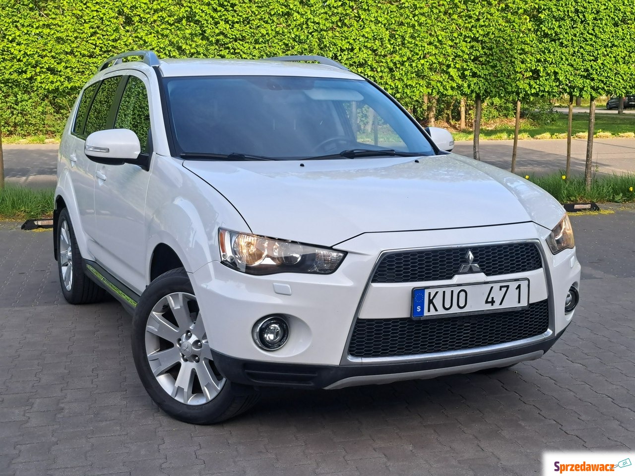Mitsubishi Outlander 2011
