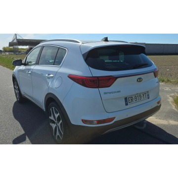 Kia Sportage  SUV 2017,  1.7 diesel, automat - Na sprzedaż za 39 999 zł - Pleszew - zdjęcie 4