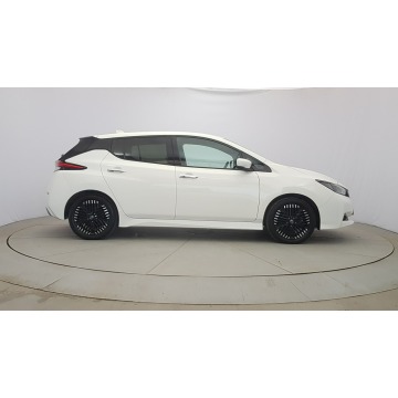 Nissan Leaf  Hatchback 2022 elektryczny, automat - Na sprzedaż za 74 700 zł - Warszawa - zdjęcie 8