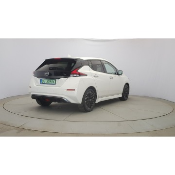 Nissan Leaf  Hatchback 2022 elektryczny, automat - Na sprzedaż za 74 700 zł - Warszawa - zdjęcie 7