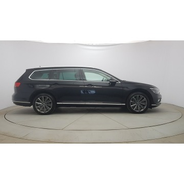 Volkswagen Passat 2022,  2.0 benzyna, automat - Na sprzedaż za 124 850 zł - Warszawa - zdjęcie 8