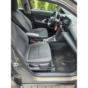 Toyota Yaris Cross  SUV 2023,  1.5 hybryda, automat - Na sprzedaż za 74 999 zł - Balice - zdjęcie 12